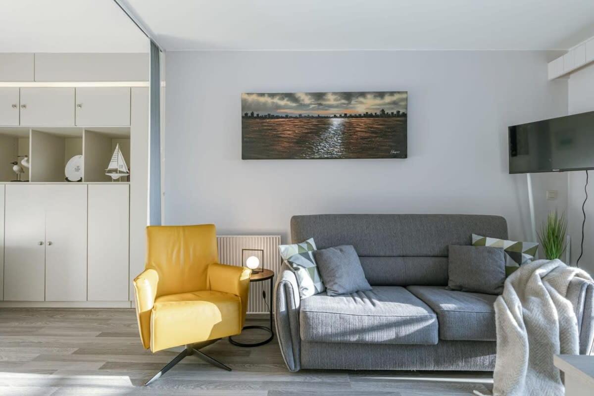 Апартаменти Huswell - Charming Studio With Terrace Nearby The Beach Мідделкерке Екстер'єр фото